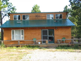 Outside.jpg (37376 bytes)